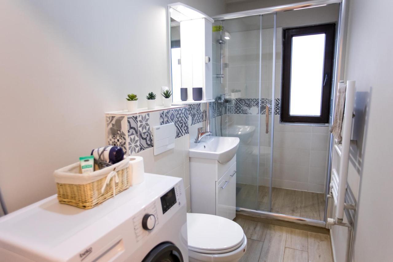 Travel Homzzz Central Apartments - Tusnad Târgu-Mureş Екстериор снимка